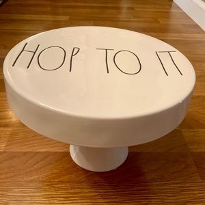 NEW Rae Dunn “HOP TO IT” Cake Plate